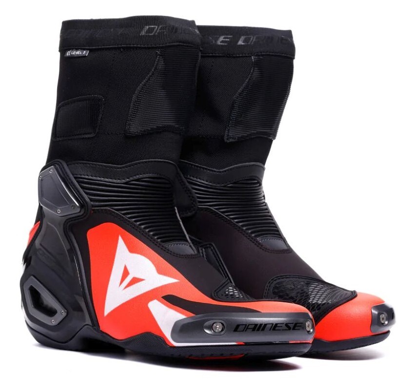 レーシングブーツのカラーオーダーがついに解禁【AXIAL 2 BOOTS CUSTOM